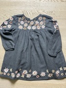 Sukienka Zara haft kwiatki długi rękaw podszewka Rozm. 3-4 lata