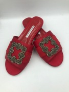 Manolo Blahnik - klapki rozm 37  