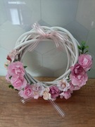 Wianek ręcznie robiony - kwiaty papierowe.