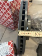 Tarcze i klocki Audi A4 B6 b7