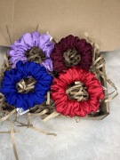 Box zestaw 4 gumek do włosów scrunchie satyna