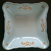 Ćmielów salaterka kwadratowa.