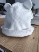 Czapeczka niemowlęca 44 cm , biała z uszkami