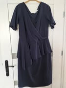 Sukienka z baskinką 