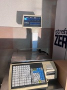 Etykietująca waga sklepowa CAS CL5000J