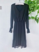 Czarna sukienka Mohito