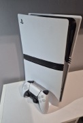 Konsola PS5 PRO + Pad + Premium na rok