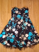 Sukienka B.YOUNG rozmiar S w kwiaty halka tiul + GRATIS