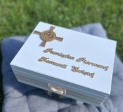 Pudełko drewniane na Biblie lub prezent komunijny 