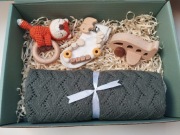 Personalizowany box prezentowy dla niemowlaka na Baby Shower, Chrzest