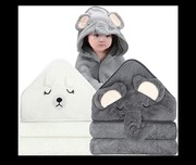 Dwa ręczniki kąpielowe dla dzieci i niemowląt 80/80 cm