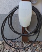 Tesla Wall Connector 22kW type 2 wallbox uszkodzona