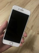 iPhone 7, 32GB, srebrny, stan bardzo dobry