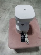 Nawilżacz powietrza z efektem antygrawitacyjnych kropelek wody.