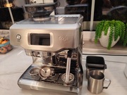 Ekspres kolbowy ciśnieniowy SAGE SES990BSS