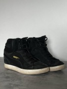 Czarne sneakersy Puma 39 – materiałowe, wysokie, dobry stan