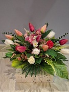 STROIKI, STROIK NA CMENTARZ, KWIATY I WIĄZANKI, W DONICZCE NA PŁYTĘ