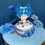 Praktyczny Prezent dla Noworodka: Tort z Pampersów + Rękodzieło Sowa Boho