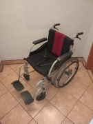 Wózek inwalidzki regulowany