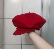 damska czapka z daszkiem Fezko beret bosmanka kolor czerwony fason 