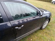 Volkswagen Passat B6 drzwi przednie L/P LC9X