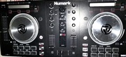 Numark Mixtrack Pro 3