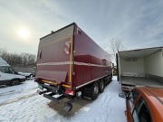 Kontener samochodowy z windą załadunkową BAR Cargolift