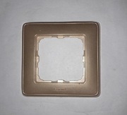 Ramka pojedyncza LEGRAND CARIVA złota - nowa