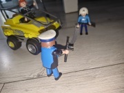 Playmobil 4449 policja kolczatka amfibia