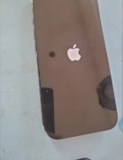 Ekran do apple iphone 14 z widocznym wypukleniem
