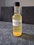 Domowy ocet z pigwy .