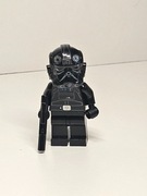 Lego minifigurka Star Wars - Imperium TIE Fig Pilot sw0621 akcesoria