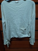 Sweterek z małą kieszonką 