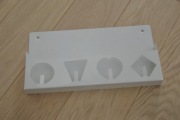 Wieszak na klucze Ikea biał metalowy