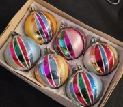 bombki prl szklane kolorowe bańki okrągle ozdoby choinkowe vintage 