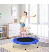 Trampolina dziecięca do cwiczen