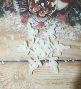 Gwiazdka śnieżynka zawieszka szydełko ozdoba na choinkę - 6 szt. w pudełku.