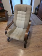 Fotel finka bujany odcienie beżu