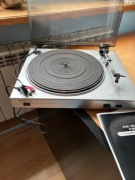 Gramofon do odtwarzania i kopiowania Vinyli