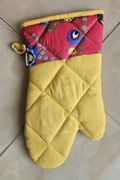 Rękawica kuchenna żółta z motywem łowickim 