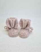 Ręcznie robione buciki niemowlęce z uszkami króliczka. 0–3 miesiące