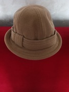 Kapelusz damski na zimę