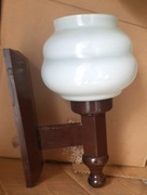 Kinkiet drewno- szkło brązowy.