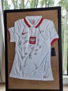 Koszulka z autografami reprezentacji Polski piłki nożnej z roku 2022