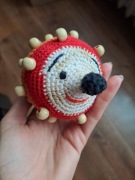 Szydełkowa zabawka sensoryczna JEŻ - rękodzieło - personalizacja 