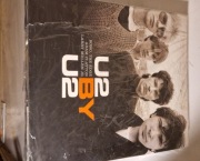 U2 by U2-książka