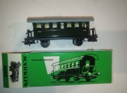 Premium! Krótki 2-osiowy wagon osobowy Märklin Marklin H0 Pudełko!
