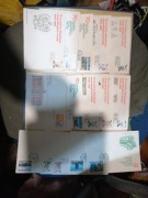 Koperty że znaczkami