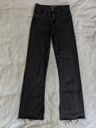 Grafitowe strzępione spodnie jeansowe jeansy Bershka Straight 34 jak nowe