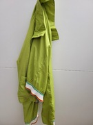 Kurtka Escada zielona na wiosnę